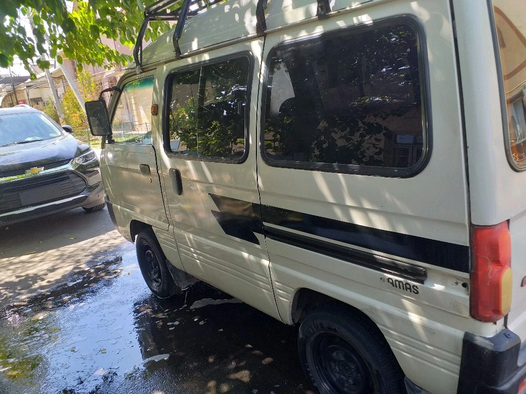 Chevrolet Damas