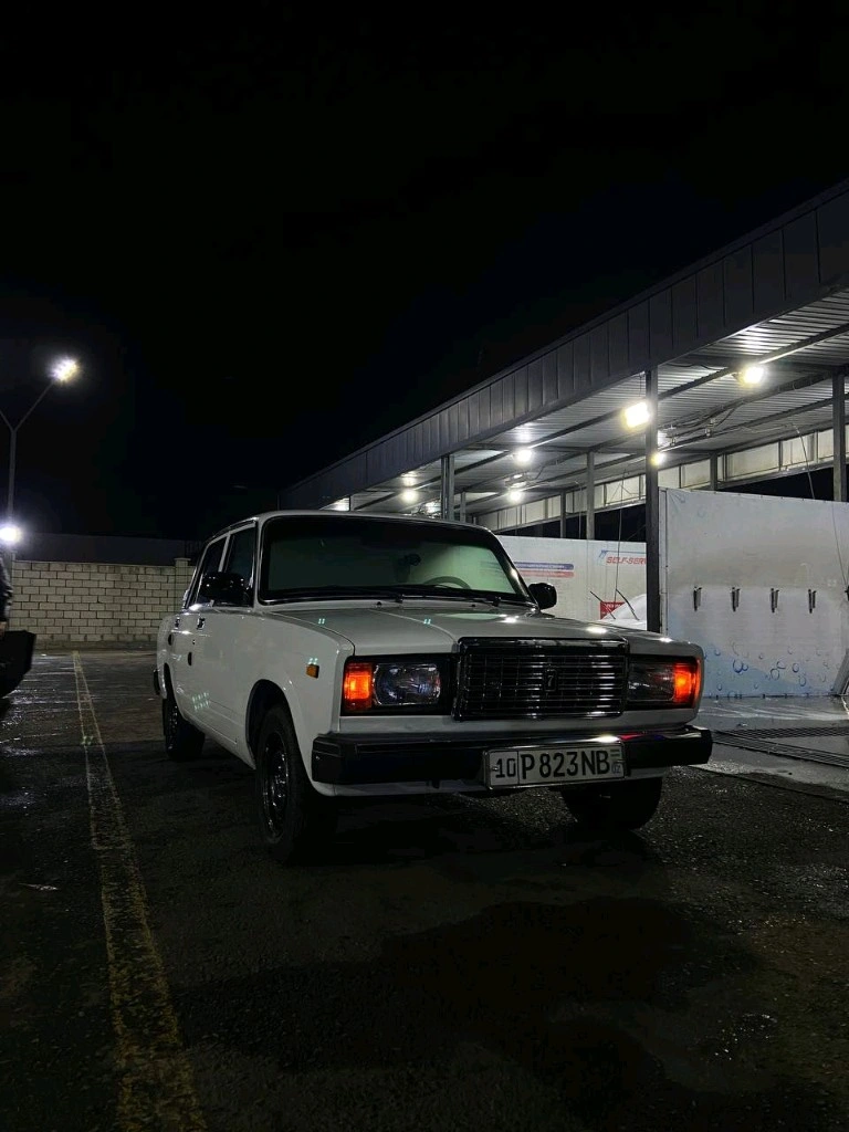 Lada (ВАЗ) 2107