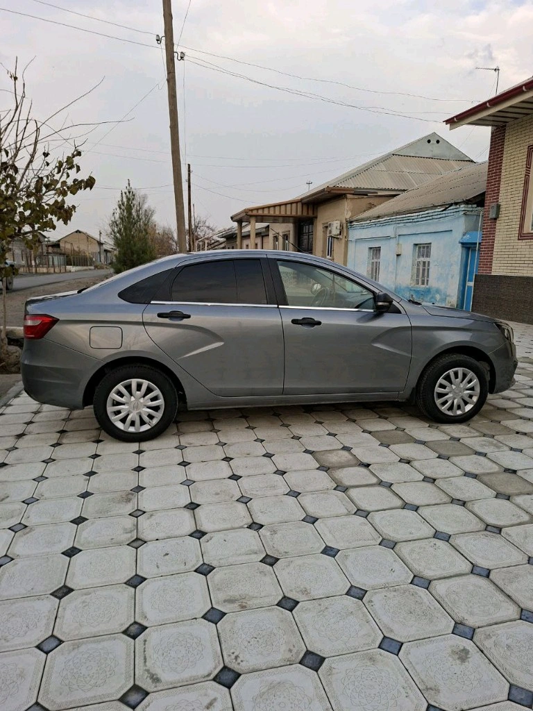 Lada (ВАЗ) Vesta