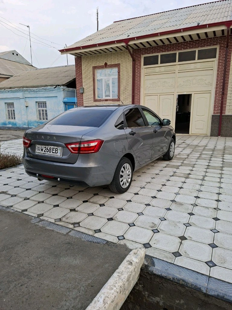 Lada (ВАЗ) Vesta
