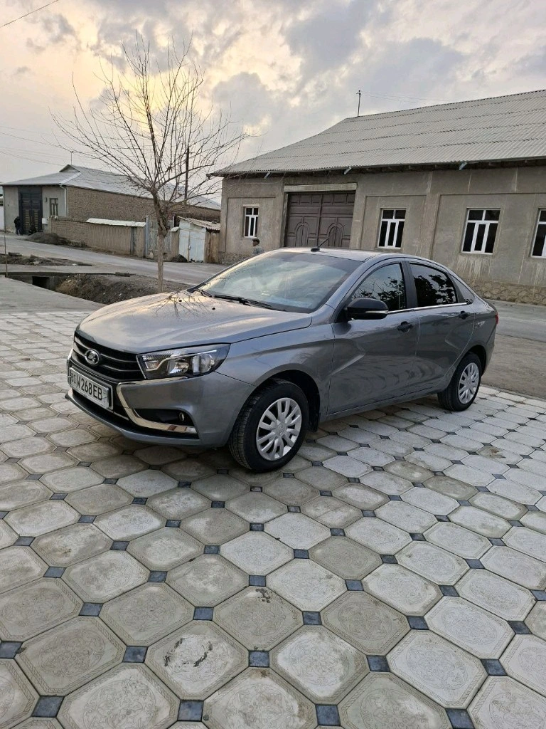 Lada (ВАЗ) Vesta