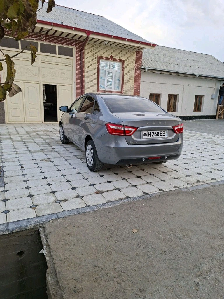 Lada (ВАЗ) Vesta