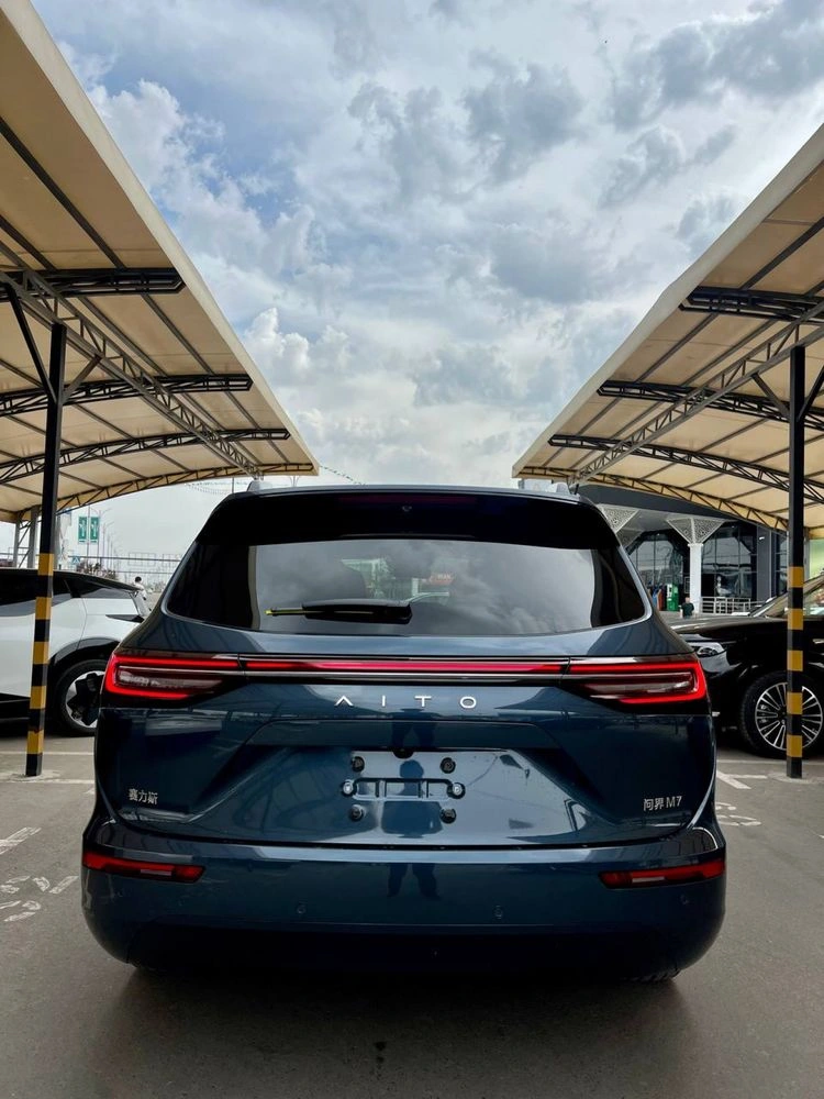 Aito M7