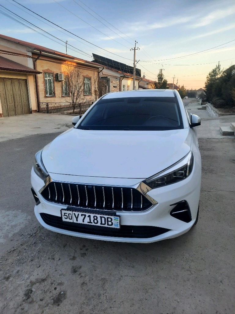 JAC J7