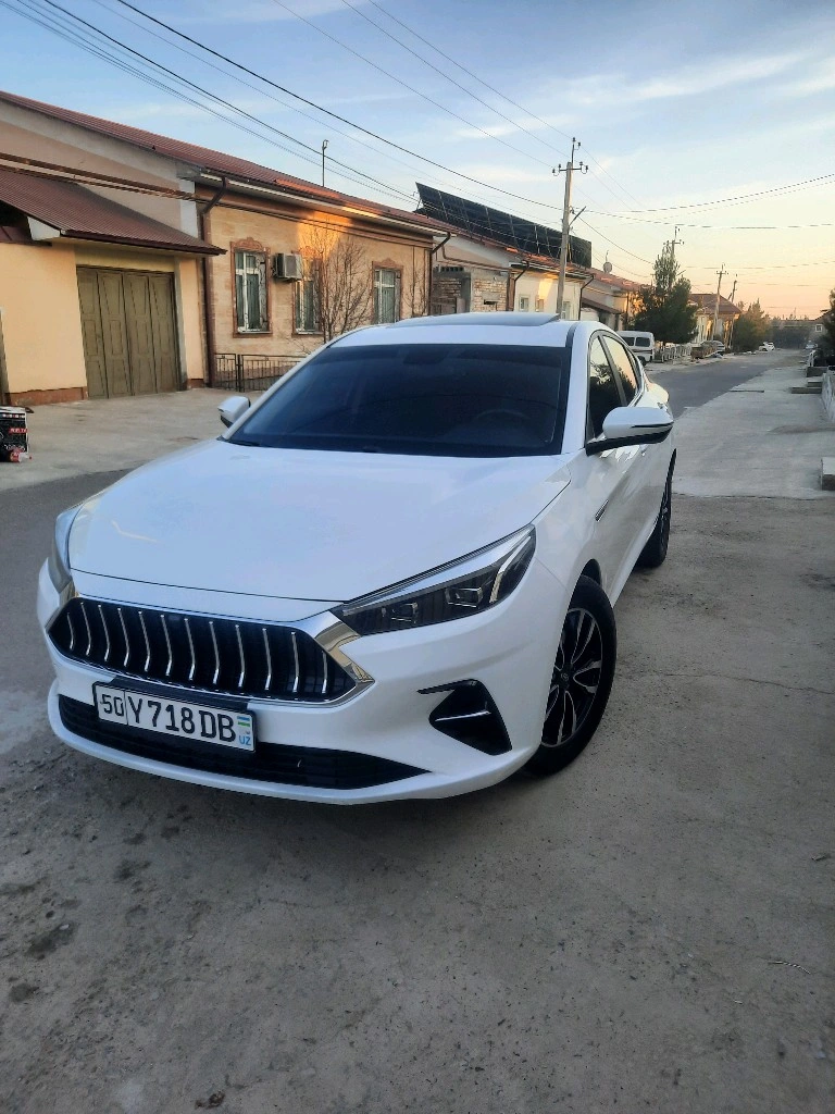 JAC J7