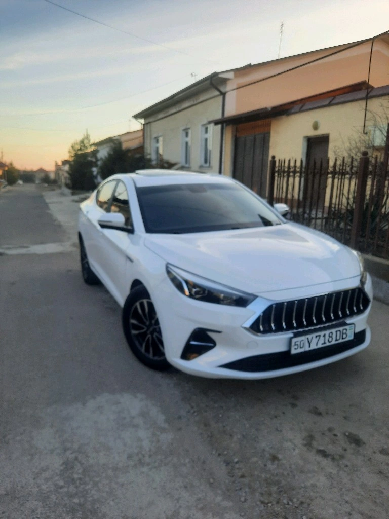 JAC J7