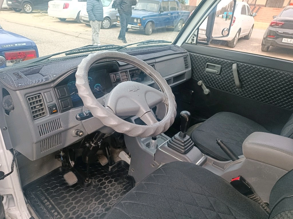 Chevrolet Damas