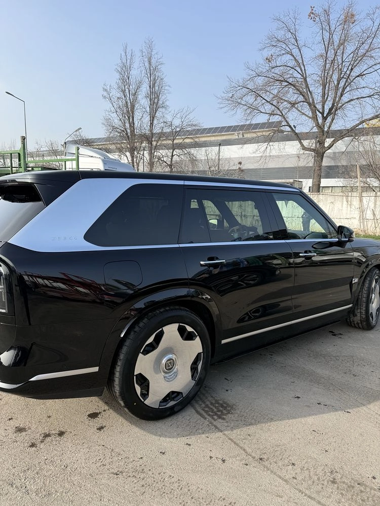 Zeekr 9X