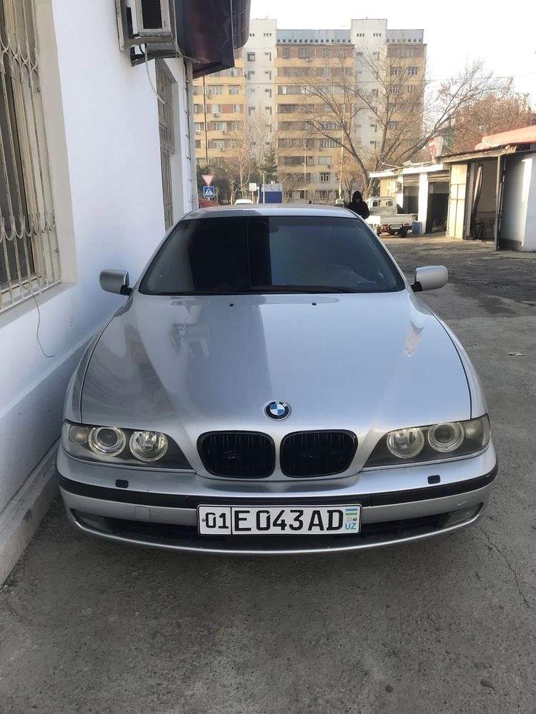 BMW 3200
