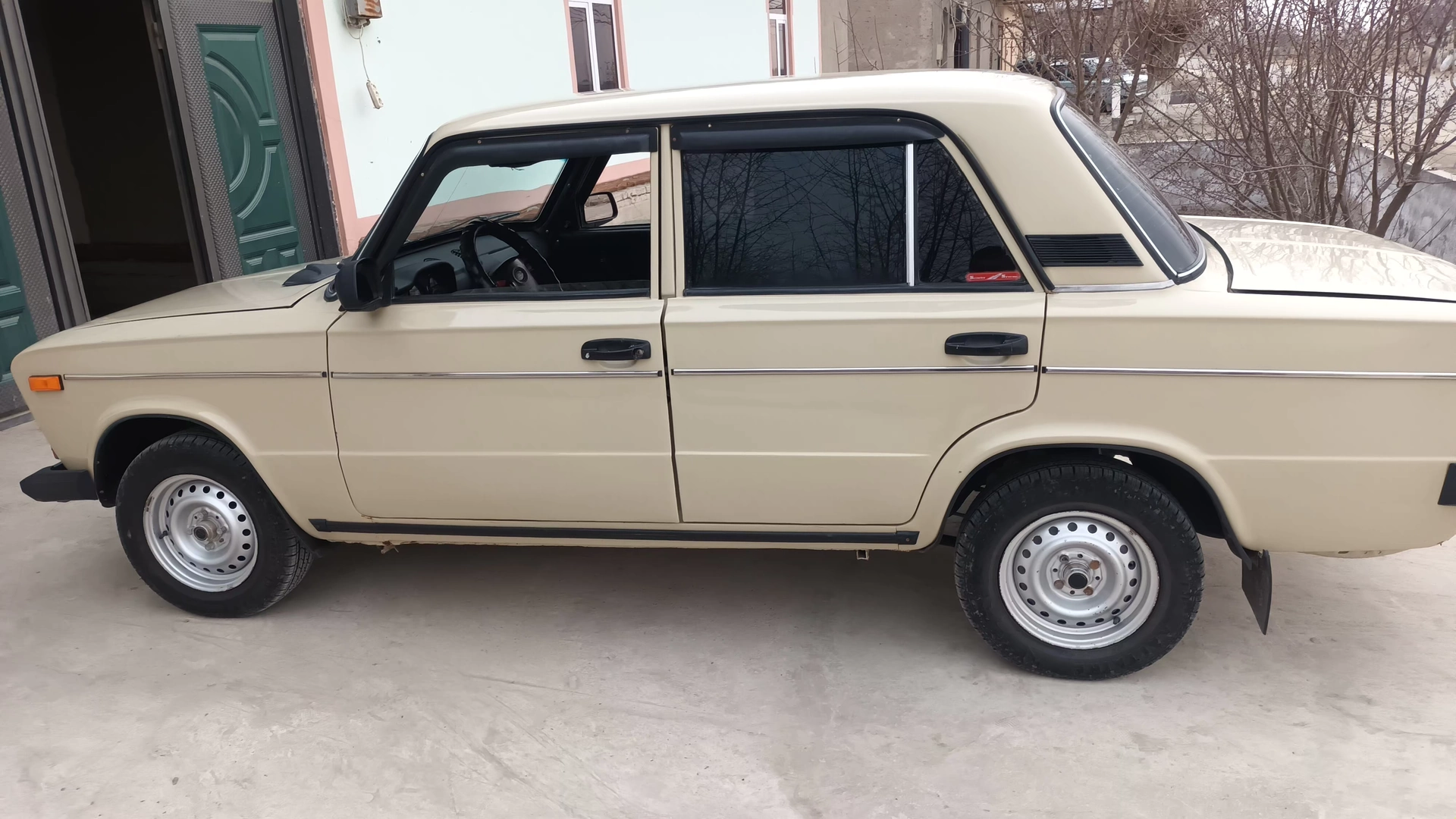 Lada (ВАЗ) 2106
