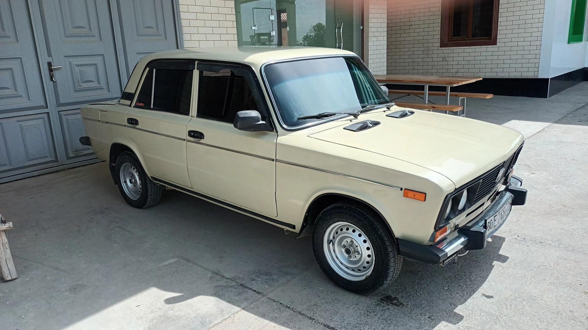 Lada (ВАЗ) 2106