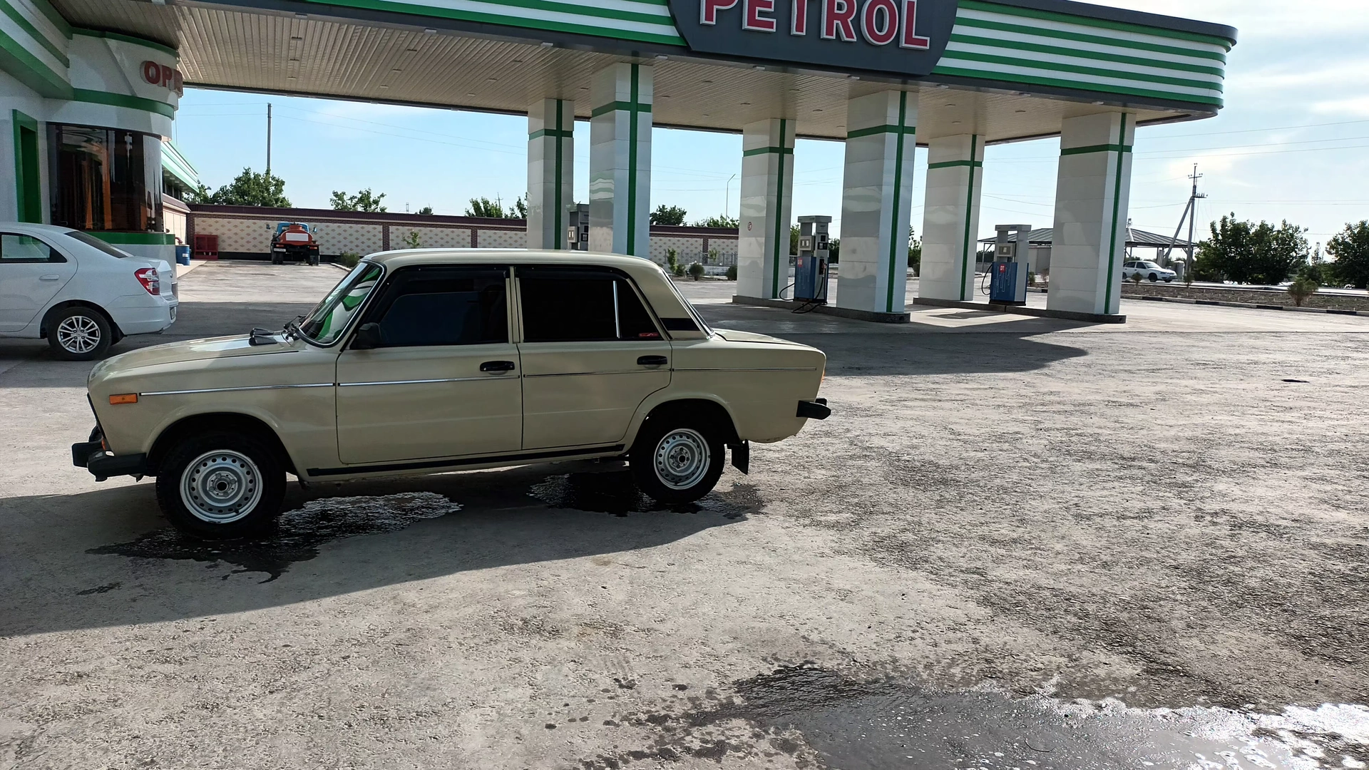 Lada (ВАЗ) 2106