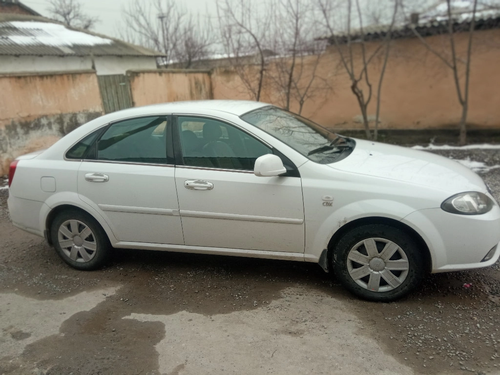 Daewoo Gentra