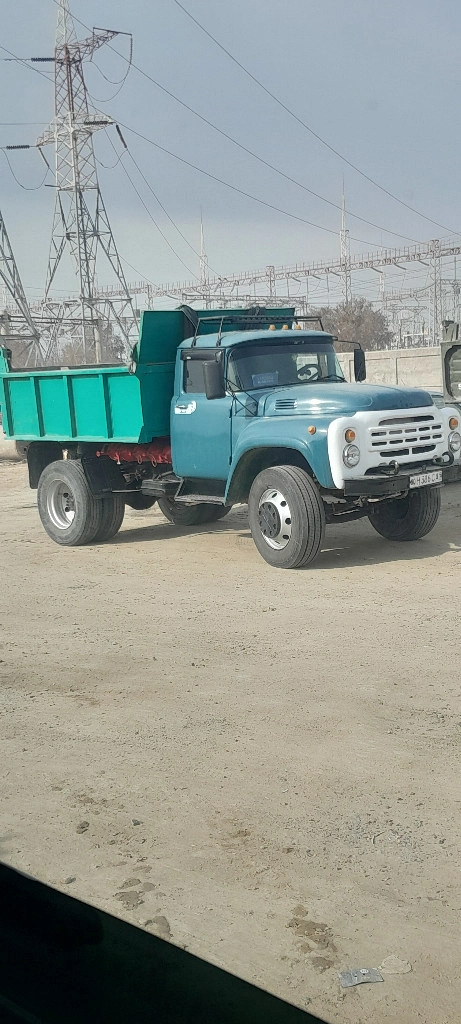 ЗИЛ 4104