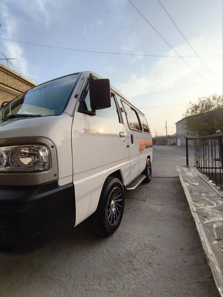 Chevrolet Damas