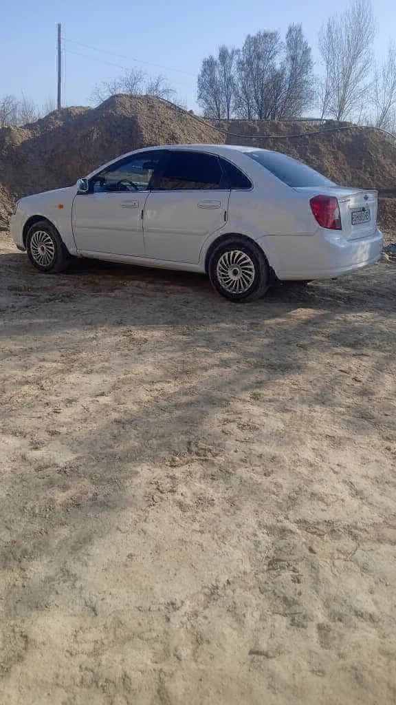 Daewoo Lacetti
