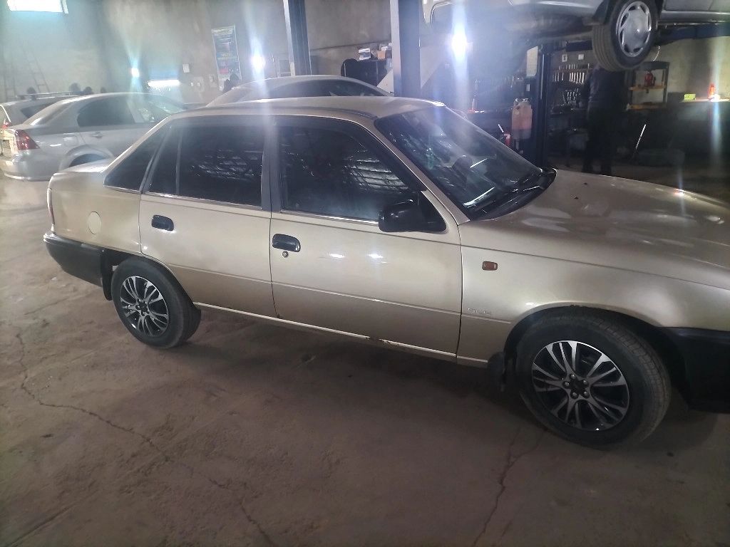 Daewoo Nexia