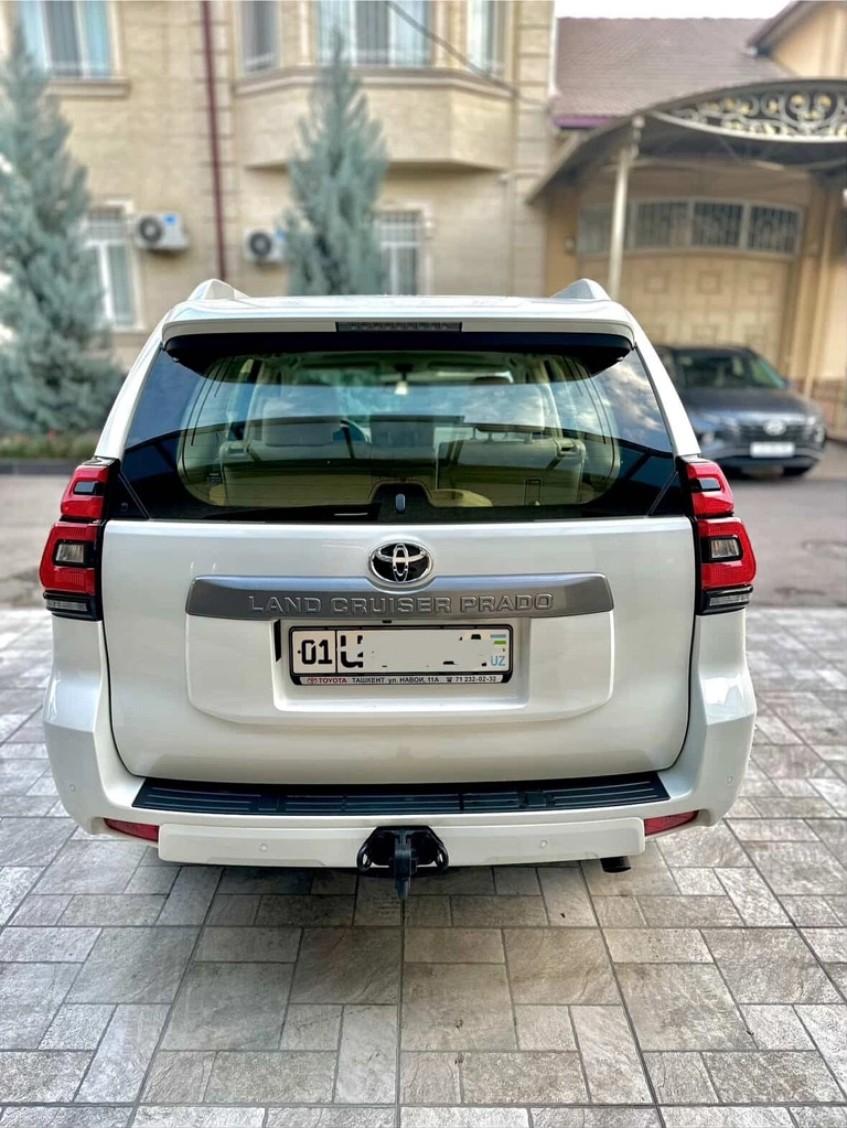 Toyota Land Cruiser Prado