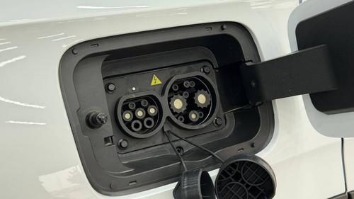 Dongfeng Aeolus E70