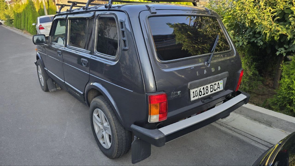 Lada (ВАЗ) Niva Legend