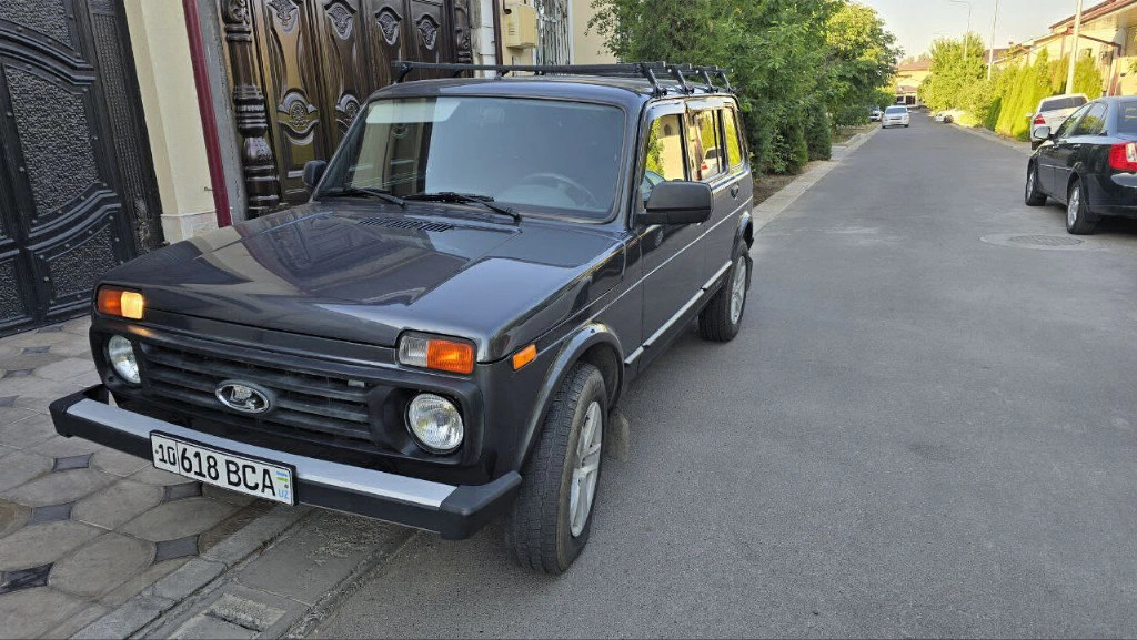 Lada (ВАЗ) Niva Legend