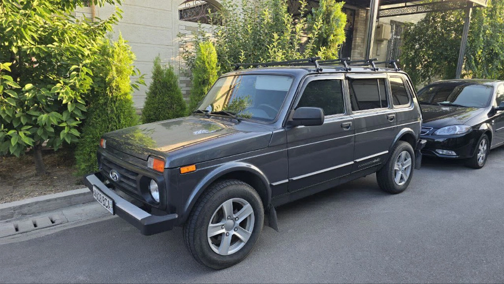 Lada (ВАЗ) Niva Legend