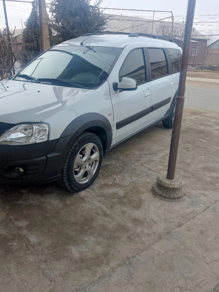Lada (ВАЗ) Largus
