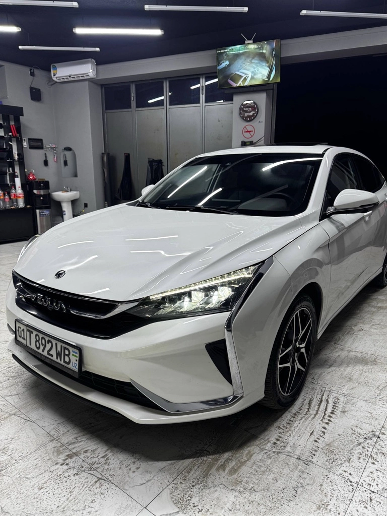 Dongfeng A30