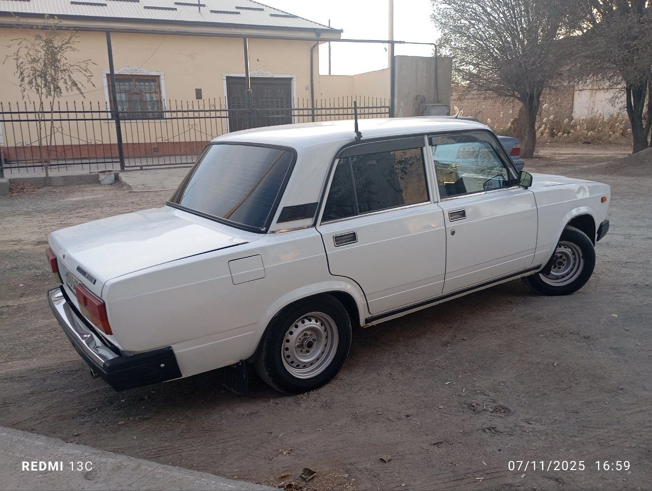 Lada (ВАЗ) 2107