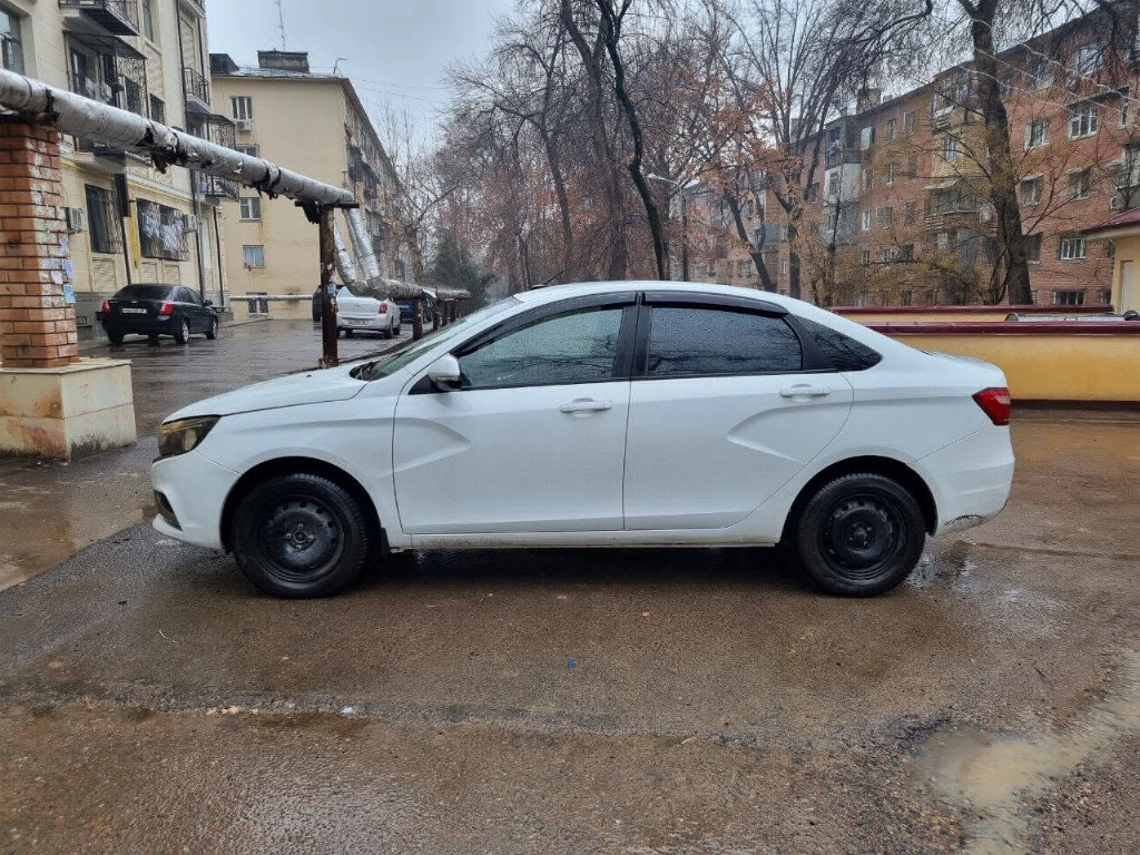 Lada (ВАЗ) Vesta