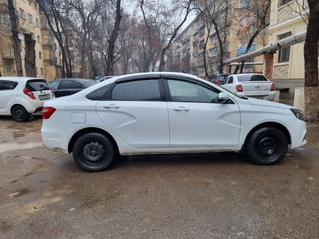Lada (ВАЗ) Vesta