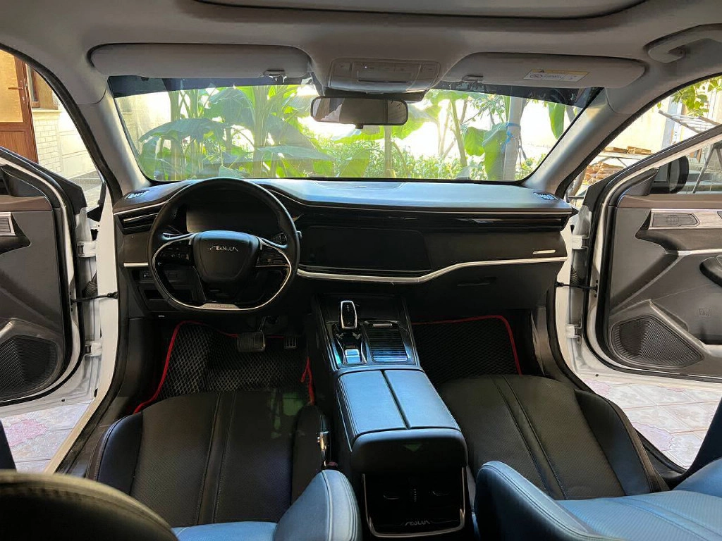 Dongfeng Aeolus Yixuan Max