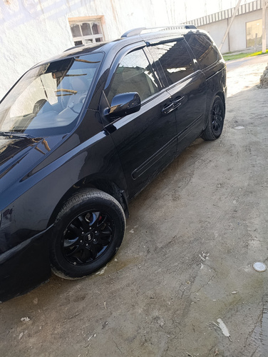 Kia Carnival, 2011, Samarqand