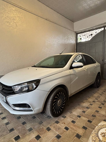 Lada (ВАЗ) Vesta, 2019, Toshkent shahri