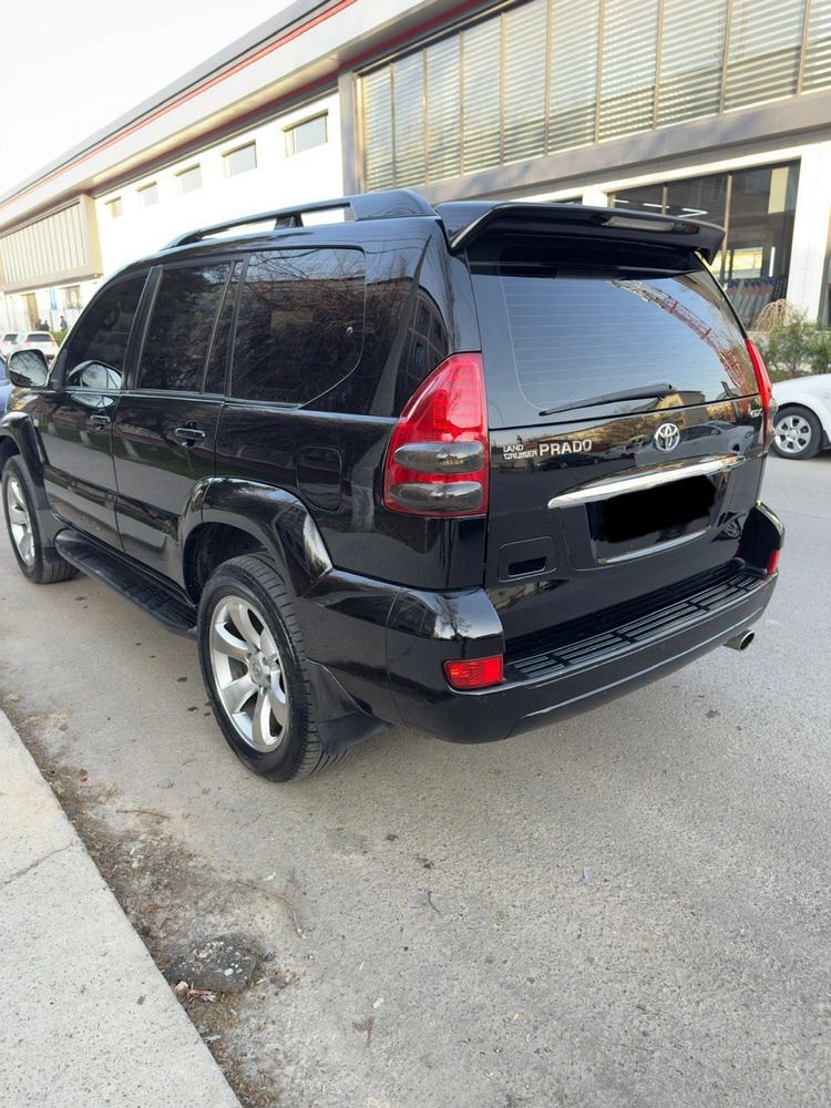 Toyota Land Cruiser Prado