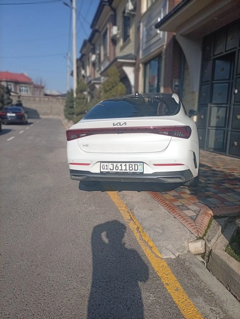 Kia K5