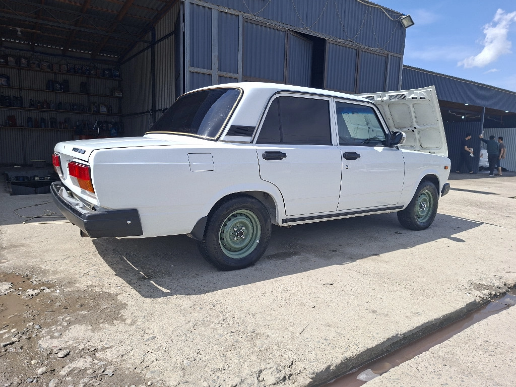 Lada (ВАЗ) 2107