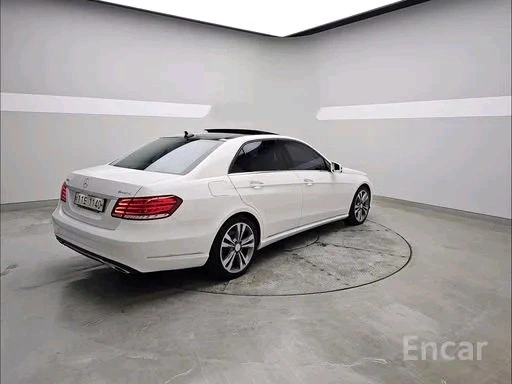 Mercedes-Benz E-Класс