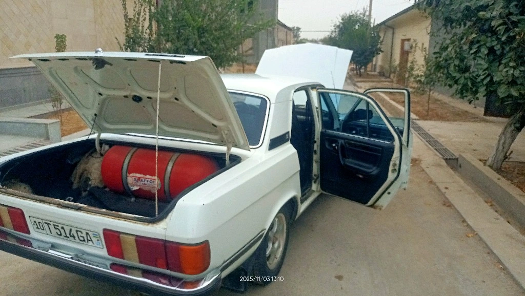 ГАЗ 3102 «Волга»