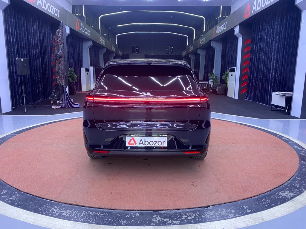 LiXiang L6
