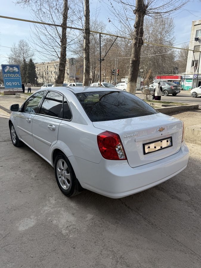 Chevrolet Lacetti