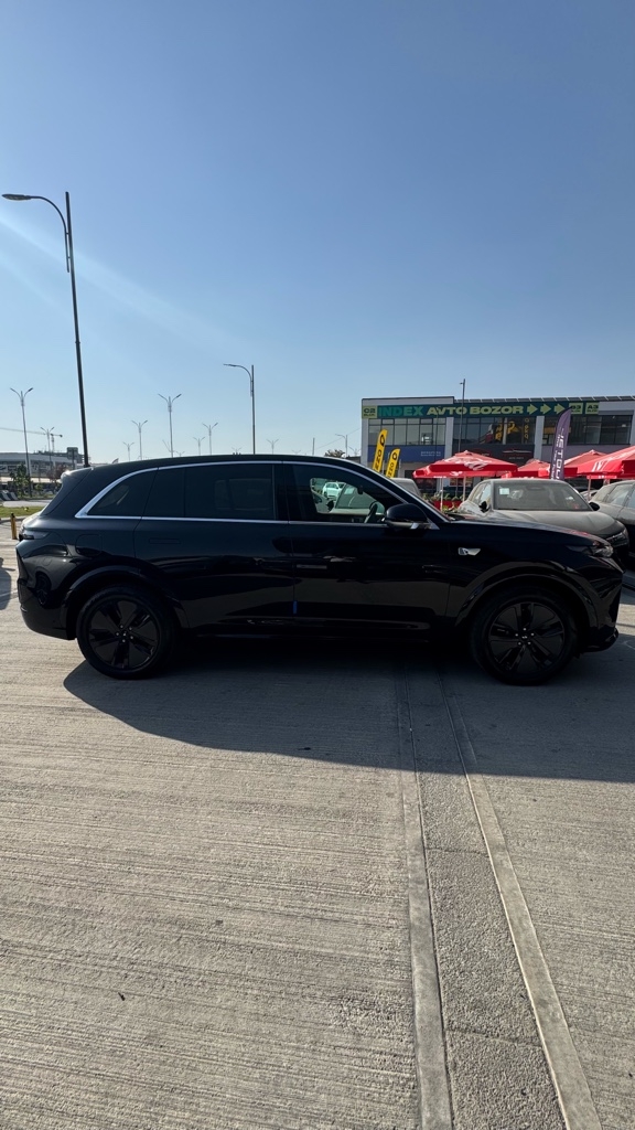 LiXiang L7