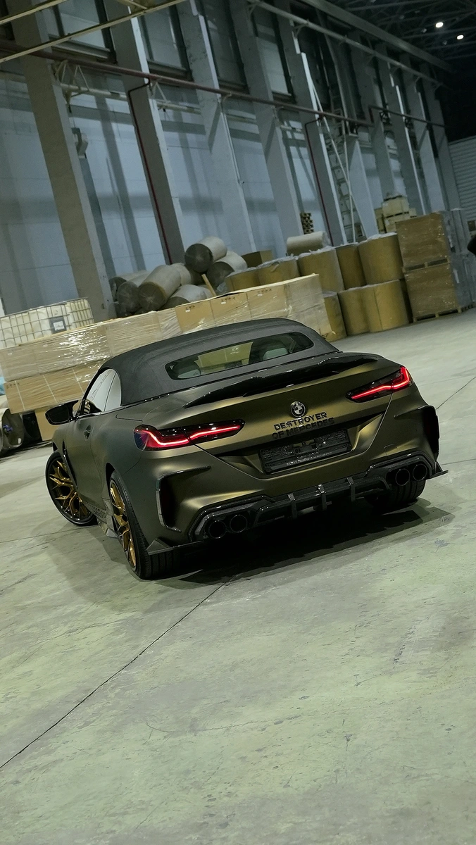 BMW M8