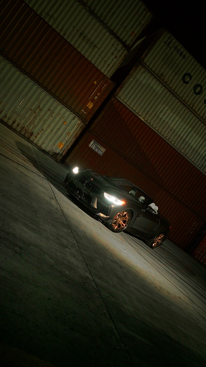 BMW M8