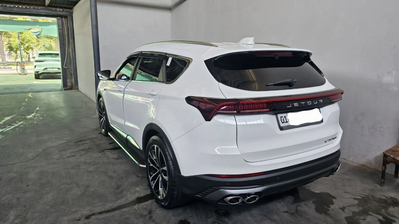 Jetour X70 PLUS
