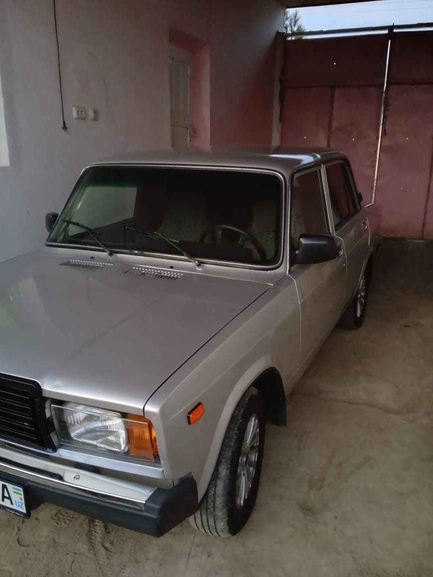 Lada (ВАЗ) 2107