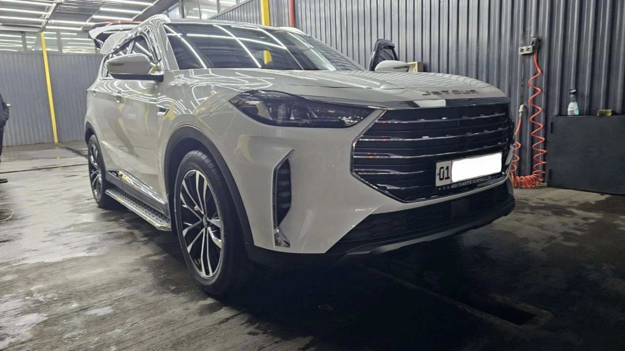 Jetour X70 PLUS