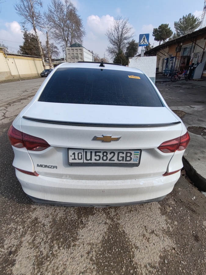 Chevrolet Monza