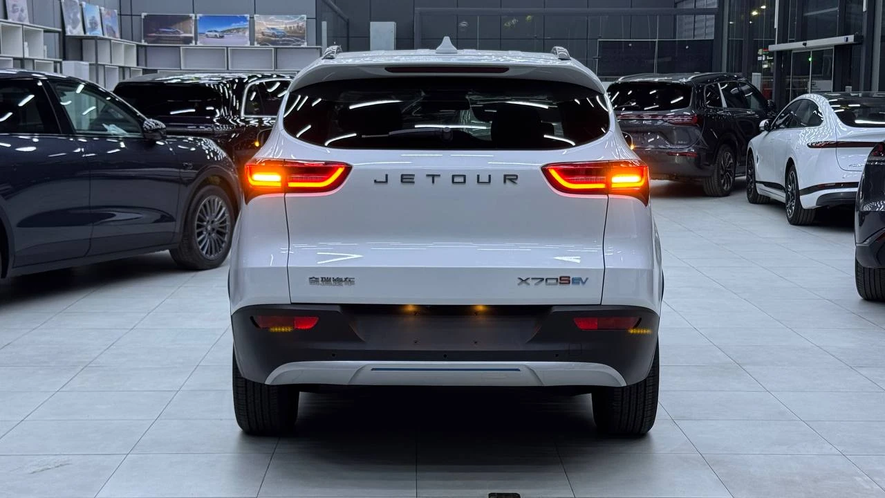 Jetour X70