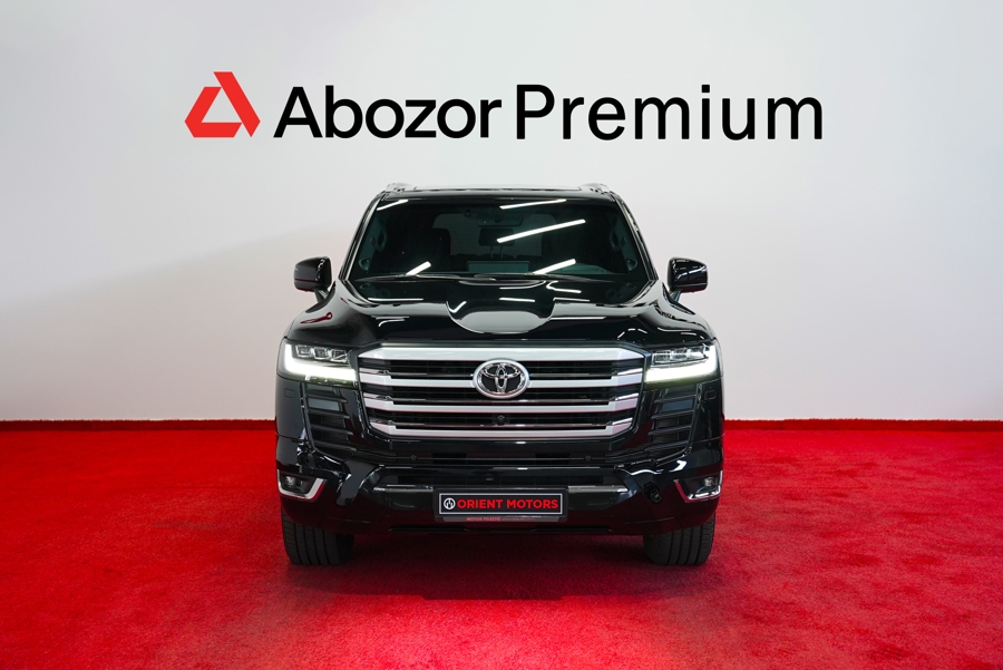 Toyota Land Cruiser 300